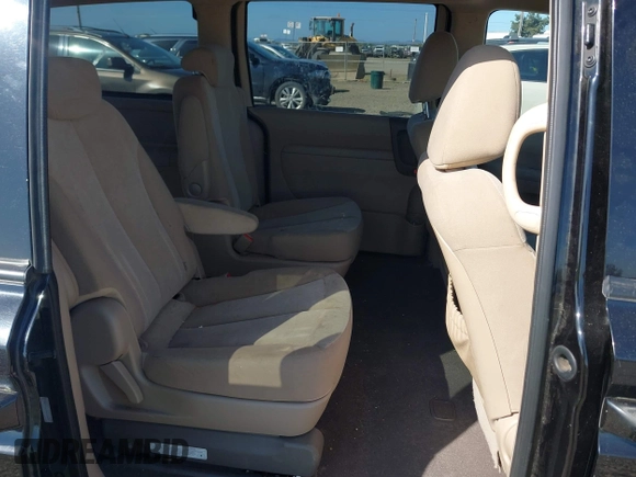 2010 Kia Sedona LX with VIN KNDMG4C34A6353639, listed as a IAAI auction lot 42200137 with 220,097 mi miles and . Bid and sale history available at carsss.com. Image 8.