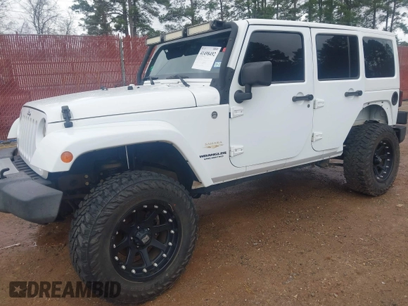 2014 Jeep Wrangler Unlimited Sahara z VIN 1C4BJWEG6EL245986, wystawiony jako IAAI lot #41498492 z przebiegiem 125 882 mil mil oraz . Historia ofert i sprzedaży dostępna na DreamBid. Obrazek 18.