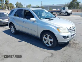 2006 Mercedes-Benz M 350 with VIN 4JGBB86E96A044789, listed as a IAAI auction lot 42748400 with 148,066 mi miles and . Bid and sale history available at DreamBid. Image 1.