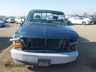 1993 Ford F-150 with VIN 1FTDF15Y3PLA80794, listed as a IAAI auction lot 42291626 with Not provided miles and . Bid and sale history available at DreamBid. Image 12.