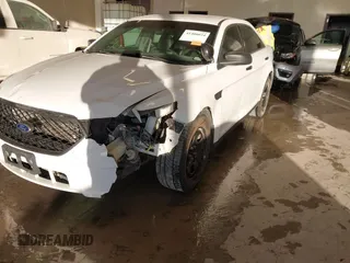 2013 Ford Police Interceptor с VIN 1FAHP2MT7DG101909, выставлен на аукционе IAAI как лот 41400024 с пробегом 260 481 миль миль и . История ставок и продаж доступна на DreamBid. Изображение 6.