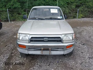 1997 Toyota 4Runner SR5 с VIN JT3HN86R1V0117123, выставлен на аукционе IAAI как лот 42557501 с пробегом 259 284 миль миль и . История ставок и продаж доступна на DreamBid. Изображение 6.