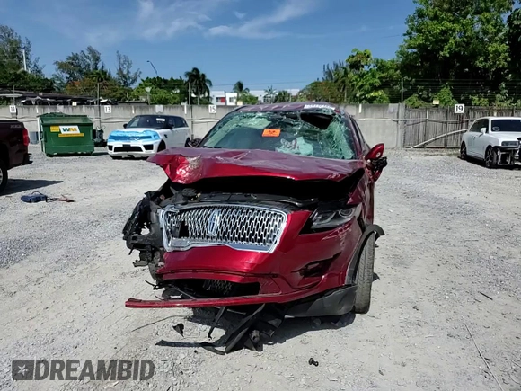 2019 Lincoln MKC Select with VIN 5LMCJ2C92KUL04158, listed as a Copart auction lot 59136185 with 15,098 mi miles and Non repairable. Bid and sale history available at DreamBid. Image 14.