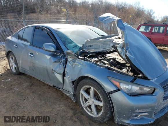 2014 Infiniti Q50 Premium with VIN JN1BV7AR7EM695001, listed as a IAAI auction lot 41429791 with 123,572 mi miles. Bid and sale history available at carsss.com. Image 6.