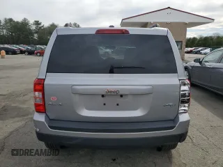 2015 Jeep Patriot High Altitude with VIN 1C4NJRFB0FD303636, listed as a Copart auction lot 48742845 with 125,420 mi miles and Salvage Title. Bid and sale history available at carsss.com. Image 6.