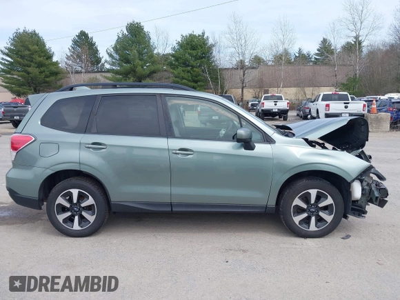 2017 Subaru Forester Premium with VIN JF2SJAEC0HH528019, listed as a IAAI auction lot 39240491 with 107,304 mi miles. Bid and sale history available at carsss.com. Image 14.