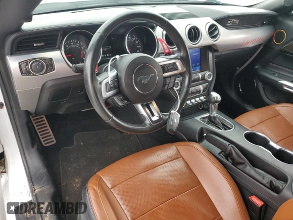 2020 Ford Mustang EcoBoost z VIN 1FATP8UH7L5137828, wystawiony jako Copart lot #60939205 z przebiegiem 107 477 mil mil oraz Szkoda całkowita • Salvage title. Historia ofert i sprzedaży dostępna na DreamBid. Obrazek 8.