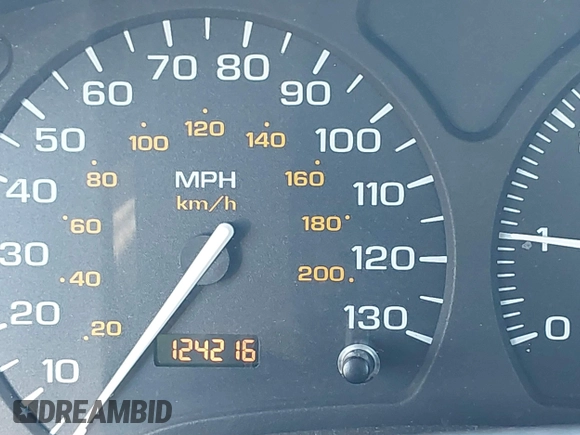 2002 Saturn LS z VIN 1G8JS54F62Y552871, wystawiony jako IAAI lot #41309003 z przebiegiem 124 216 mil mil oraz . Historia ofert i sprzedaży dostępna na DreamBid. Obrazek 15.