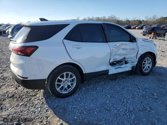 2024 Chevrolet Equinox LS with VIN 3GNAXHEG7RL329242, listed as a Copart auction lot 46886735 with 7,499 mi miles and Salvage Title. Bid and sale history available at carsss.com. Image 3.