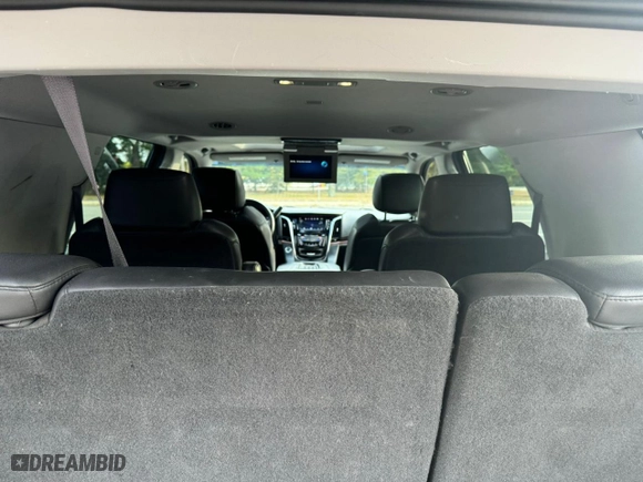 2016 Cadillac Escalade Luxury Collection with VIN 1GYS4BKJ1GR339154, listed as a Copart auction lot 72319344 with 121,594 mi miles and Clean Title. Bid and sale history available at carsss.com. Image 10.