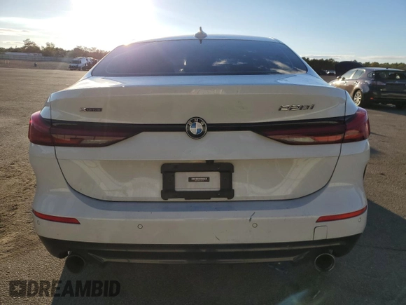 2020 BMW 2 Series 228i xDrive with VIN WBA73AK01L7F55270, listed as a Copart auction lot 72238033 with 50,446 mi miles. Bid and sale history available at carsss.com. Image 6.