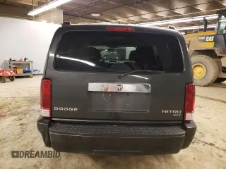 2011 Dodge Nitro SXT z VIN 1D4PT5GK1BW544942, wystawiony jako Copart lot #79857243 z przebiegiem 128 613 mil mil oraz Czysty tytuł • Clean title. Historia ofert i sprzedaży dostępna na DreamBid. Obrazek 6.