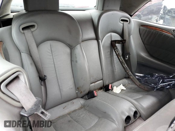 2008 Mercedes-Benz CLK 350 с VIN WDBTK56F38T090771, выставлен на аукционе Copart как лот 51752535 с пробегом Не указан миль и Списание • Salvage title. История ставок и продаж доступна на DreamBid. Изображение 10.
