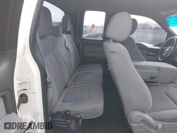 2013 Ford F-150 XL with VIN 1FTFX1CF5DKE26417, listed as a IAAI auction lot 41771173 with 198,632 mi miles. Bid and sale history available at carsss.com. Image 8.