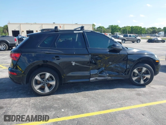 2020 Audi Q5 Premium with VIN WA1ANAFY2L2085872, listed as a IAAI auction lot 42354349 with 67,682 mi miles and . Bid and sale history available at DreamBid. Image 6.