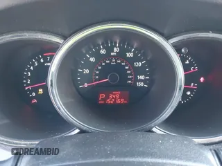2011 Kia Sorento LX with VIN 5XYKT4A15BG026377, listed as a IAAI auction lot 41826450 with 152,169 mi miles. Bid and sale history available at carsss.com. Image 7.
