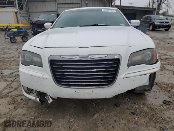 2014 Chrysler 300 with VIN 2C3CCABG0EH301699, listed as a Copart auction lot 43661855 with 183,371 mi miles and Salvage Title. Bid and sale history available at carsss.com. Image 5.