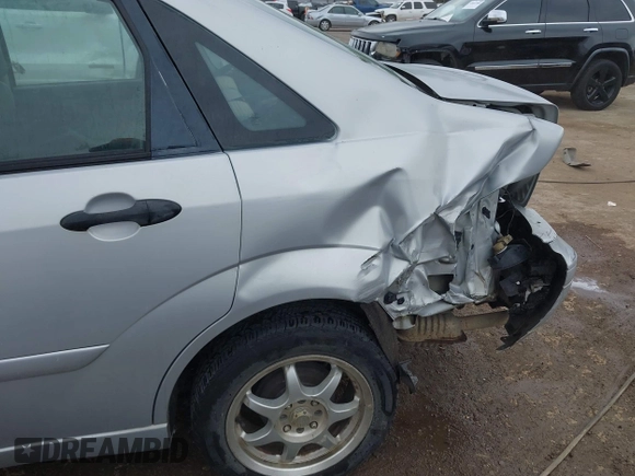 2007 Ford Focus S with VIN 1FAFP34N37W177362, listed as a IAAI auction lot 42024713 with 200,585 mi miles and . Bid and sale history available at DreamBid. Image 6.