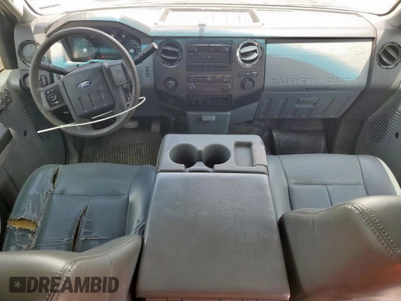 2011 Ford F-250 XL with VIN 1FT7X2B68BEC76102, listed as a Copart auction lot 60262675 with 283,615 mi miles and Salvage title. Bid and sale history available at DreamBid. Image 8.
