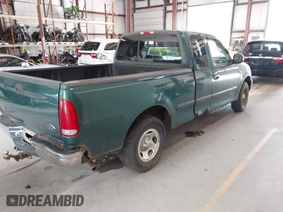 1999 Ford F-150 with VIN 1FTZX1729XNA06022, listed as a IAAI auction lot 42575958 with Not provided miles and . Bid and sale history available at DreamBid. Image 4.