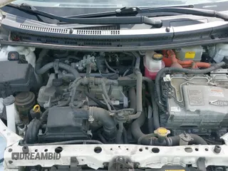 2015 Toyota Prius One z VIN JTDKDTB37F1102338, wystawiony jako IAAI lot #43160997 z przebiegiem 105 779 mil mil oraz . Historia ofert i sprzedaży dostępna na DreamBid. Obrazek 19.