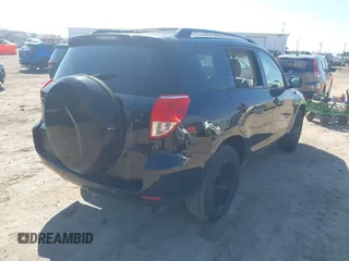 2007 Toyota RAV4 with VIN JTMZD33V376037409, listed as a IAAI auction lot 42001277 with 255,217 mi miles. Bid and sale history available at carsss.com. Image 4.