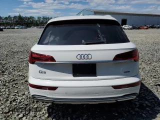 2024 Audi Q5 Premium with VIN WA1ABAFY2R2150639, listed as a Copart auction lot 57469535 with 6,557 mi miles and Salvage title. Bid and sale history available at DreamBid. Image 6.
