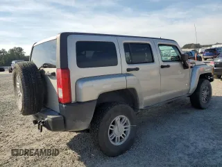 2008 Hummer H3 SUV Luxury with VIN 5GTEN13E288113149, listed as a Copart auction lot 81166824 with 195,040 mi miles and Salvage Title. Bid and sale history available at carsss.com. Image 3.