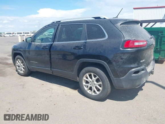 2015 Jeep Cherokee Latitude with VIN 1C4PJMCS3FW545440, listed as a IAAI auction lot 42268676 with 197,192 mi miles and . Bid and sale history available at DreamBid. Image 3.