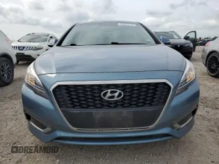 2016 Hyundai Sonata SE with VIN KMHE24L11GA015229, listed as a Copart auction lot 54944115 with 95,819 mi miles and Salvage Title. Bid and sale history available at DreamBid. Image 5.