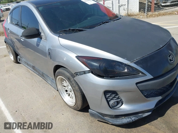 2013 Mazda 3 i SV with VIN JM1BL1TG9D1765030, listed as a IAAI auction lot 42110584 with 143,723 mi miles. Bid and sale history available at carsss.com. Image 6.