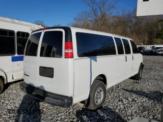 2018 Chevrolet Express Passenger LT with VIN 1GAZGPFG3J1253205, listed as a Copart auction lot 87235434 with Not provided miles and Salvage title. Bid and sale history available at DreamBid. Image 4.