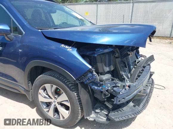 2021 Subaru Ascent Premium with VIN 4S4WMAFD6M3428461, listed as a IAAI auction lot 42450785 with 55,120 mi miles and . Bid and sale history available at DreamBid. Image 18.