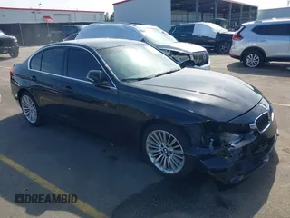 2012 BMW 3 Series 328i with VIN WBA3A5C52CF347326, listed as a IAAI auction lot 41918060 with 91,551 mi miles. Bid and sale history available at carsss.com. Image 1.