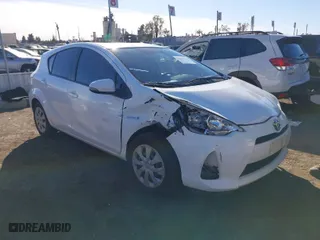 2013 Toyota Prius c One with VIN JTDKDTB39D1546916, listed as a IAAI auction lot 41365238 with 135,327 mi miles. Bid and sale history available at carsss.com. Image 1.