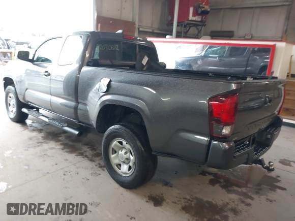 2020 Toyota Tacoma SR with VIN 3TYRX5GN5LT005461, listed as a IAAI auction lot 42020692 with 71,548 mi miles and . Bid and sale history available at DreamBid. Image 3.