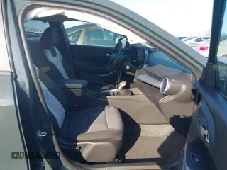 2025 Chevrolet Trax LS with VIN KL77LFEP9SC181886, listed as a IAAI auction lot 41769552 with 181 mi miles and . Bid and sale history available at DreamBid. Image 5.