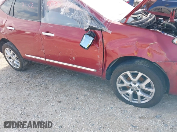2012 Nissan Rogue S z VIN JN8AS5MV8CW421570, wystawiony jako IAAI lot #40447132 z przebiegiem 114 133 mil mil oraz . Historia ofert i sprzedaży dostępna na DreamBid. Obrazek 12.