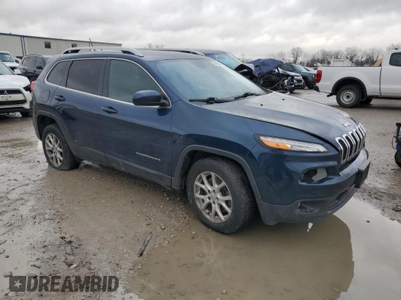 2018 Jeep Cherokee Latitude with VIN 1C4PJMCB1JD533288, listed as a Copart auction lot 86869514 with 181,141 mi miles and Clean title. Bid and sale history available at DreamBid. Image 4.
