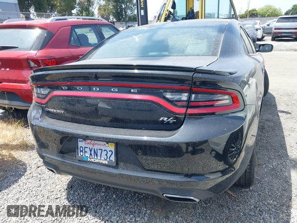 2018 Dodge Charger Daytona z VIN 2C3CDXCT7JH253401, wystawiony jako IAAI lot #42261955 z przebiegiem 25 346 mil mil oraz . Historia ofert i sprzedaży dostępna na DreamBid. Obrazek 17.