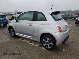 2014 FIAT 500e with VIN 3C3CFFGE0ET266858, listed as a Copart auction lot 43244475 with 33,580 mi miles and Salvage Title. Bid and sale history available at carsss.com. Image 2.