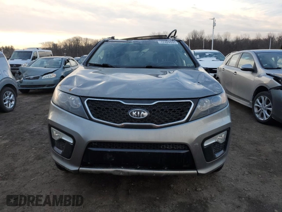 2013 Kia Sorento SX with VIN 5XYKWDA26DG383313, listed as a Copart auction lot 42489555 with 204,769 mi miles and Salvage Title. Bid and sale history available at carsss.com. Image 5.