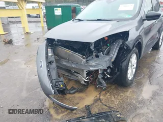 2022 Ford Escape SE Hybrid with VIN 1FMCU9BZ8NUB46840, listed as a IAAI auction lot 42006379 with 57,851 mi miles and . Bid and sale history available at carsss.com. Image 6.
