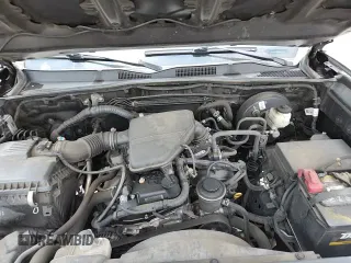 2018 Toyota Tacoma SR with VIN 5TFAX5GN3JX129003, listed as a Copart auction lot 67246485 with 128,286 mi miles and Salvage title. Bid and sale history available at DreamBid. Image 16.