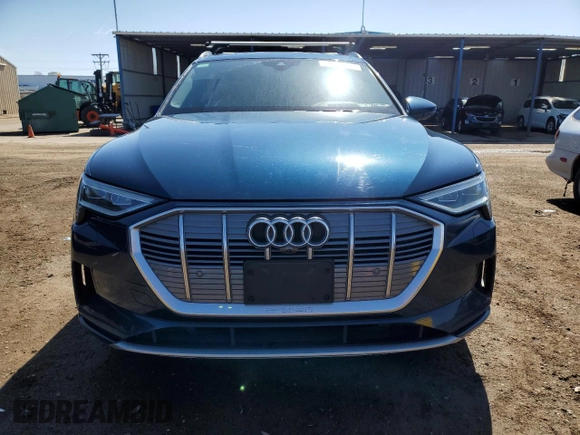 2019 Audi e-tron Prestige with VIN WA1VABGE3KB021636, listed as a Copart auction lot 54735895 with 72,774 mi miles and Salvage Title. Bid and sale history available at DreamBid. Image 5.