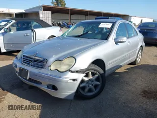 2003 Mercedes-Benz C 320 с VIN WDBRF64J73F381521, выставлен на аукционе IAAI как лот 41970103 с пробегом 119 180 миль миль и . История ставок и продаж доступна на DreamBid. Изображение 2.