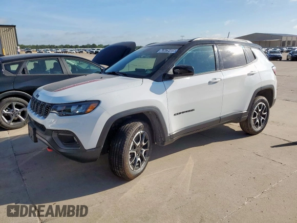 2024 Jeep Compass Trailhawk with VIN 3C4NJDDN6RT144748, listed as a Copart auction lot 62675405 with 22,511 mi miles and Clean title. Bid and sale history available at DreamBid. Image 1.