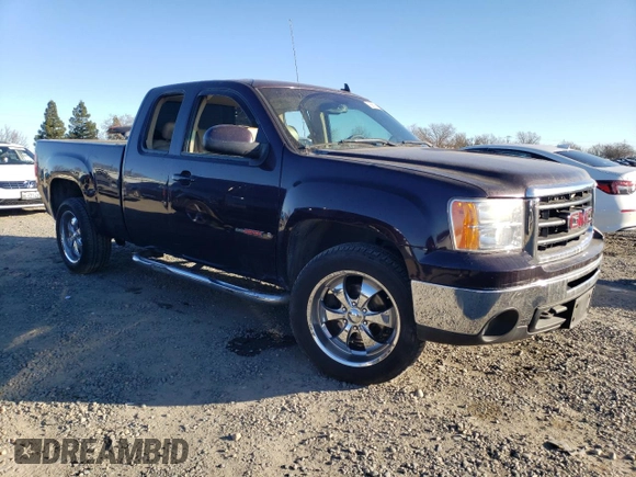 2008 GMC Sierra 1500 with VIN 2GTFK19Y881142390, listed as a Copart auction lot 89091085 with 238,308 mi miles and Salvage Title. Bid and sale history available at DreamBid. Image 4.