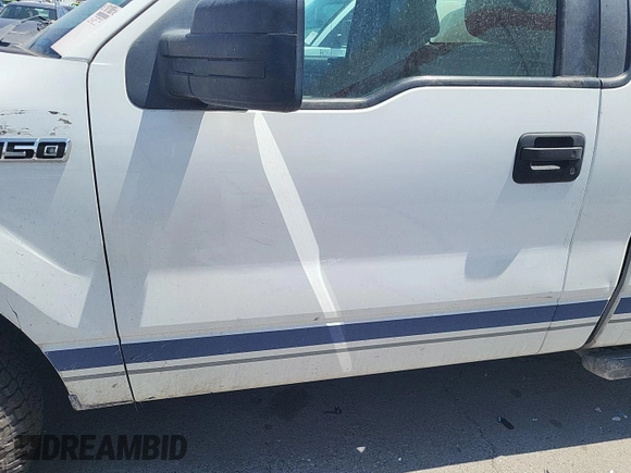 2013 Ford F-150 XL with VIN 1FTMF1CM0DKD91892, listed as a IAAI auction lot 42237282 with 188,322 mi miles and . Bid and sale history available at DreamBid. Image 1.