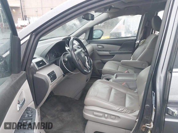 2016 Honda Odyssey EX-L z VIN 5FNRL5H65GB060131, wystawiony jako IAAI lot #41456273 z przebiegiem 134 620 mil mil oraz . Historia ofert i sprzedaży dostępna na DreamBid. Obrazek 5.